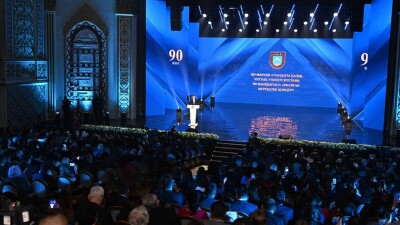 Президент поздравил КазНУ с 90-летием