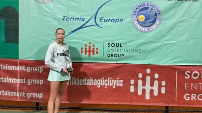 Юная теннисистка Ева Корышева выиграла престижный турнир в Турции