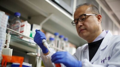 Китай впервые признал недостаточную эффективность своих вакцин