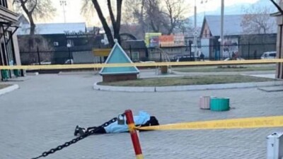 В Алматы подросток спрыгнул с 20-го этажа и погиб