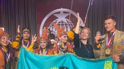 Неслышащие танцоры из Петропавловска завоевали Гран-при на чемпионате мира в США