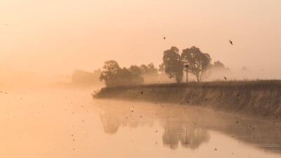 Штормовое предупреждение объявили в восьми регионах Казахстана