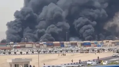 Трёхдневный траур объявили в Иране после взрыва в порту: 28 человек погибли