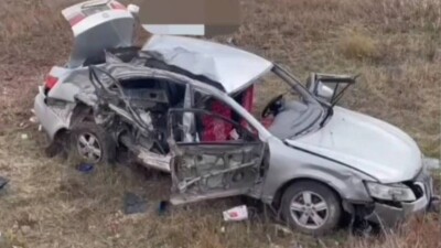 Два человека погибли в ДТП с автобусом на трассе в  Карагандинской области