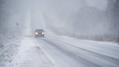 Два участка автодорог закрыли из-за непогоды в Казахстане