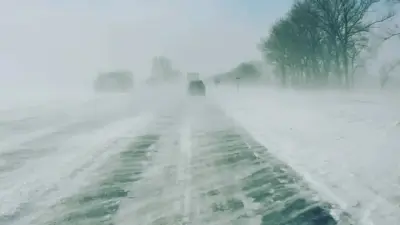 В четырёх регионах Казахстана ограничат движение из-за непогоды