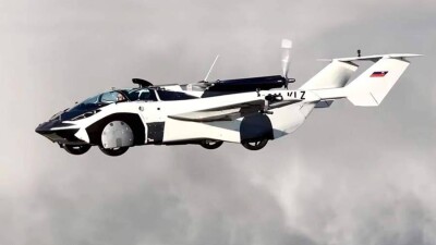 Первый в мире летающий автомобиль получил сертификат на полёты