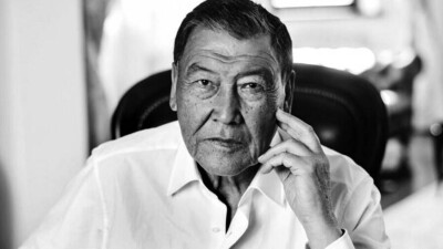 Президент выразил соболезнования в связи со смертью Балташа Турсумбаева