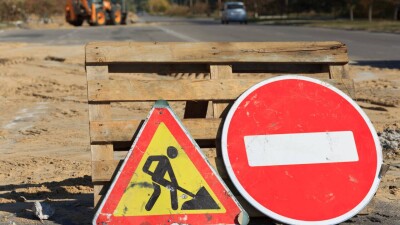 Проезд к двум остановочным пунктам перекрыли в Астане