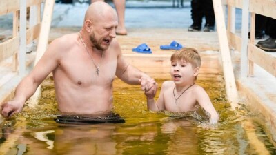 Крещенские купания проходят в регионах Казахстана