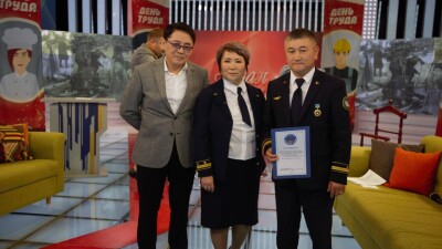 Династия-рекордсмен: общий трудовой стаж железнодорожников Тукубаевых составил 616 лет