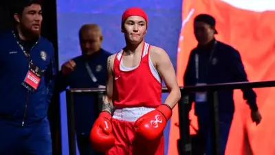 Три пишем, пять – в уме: два золота и серебро завоевал Казахстан на ЧМ по боксу