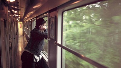 Десять поездов застряли в пути из-за аварии в электросети в Жамбылской области