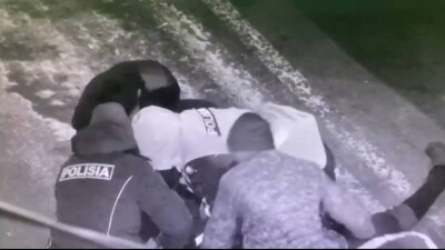 В области Абай полицейские спасли водителя, у которого за рулём случился приступ