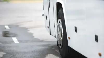 Перекрытие улицы Бекмаханова в Алматы: какие автобусы изменят схемы движения