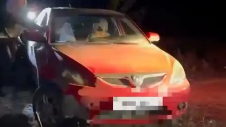 Рыбалка не удалась: в Актобе автомобиль едва не упал с обрыва в реку