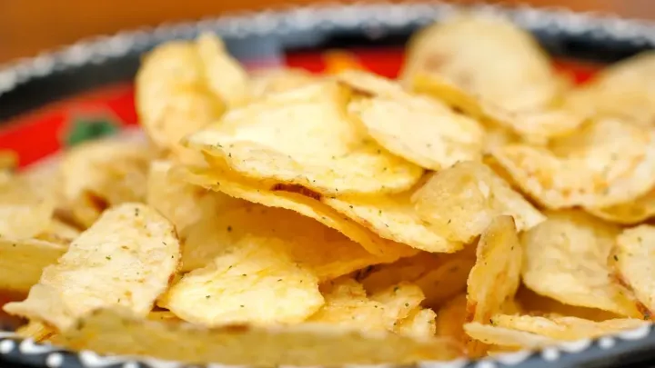 Картофель для чипсов Lays будут выращивать в Алматинской области