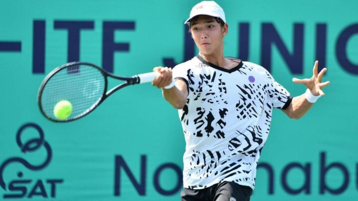 Казахстанский юниор Амир Омарханов обыграл первую ракетку Australian Open