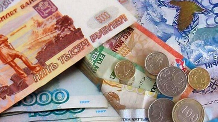 Сколько стоит рубль в обменниках Казахстана 24 октября