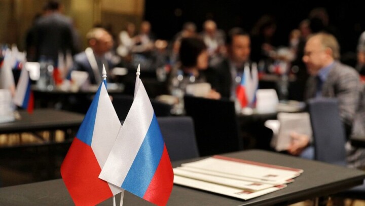 Чехия высылает 18 российских дипломатов