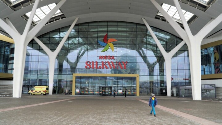 В столичном ТРЦ "Mega Silk Way" в тестовом режиме началась вакцинация против коронавируса
