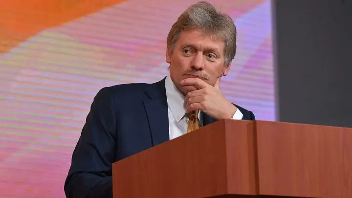 "Не значит, что мы согласны". Песков ответил на предложение Токаева о замораживании конфликта России и Украины