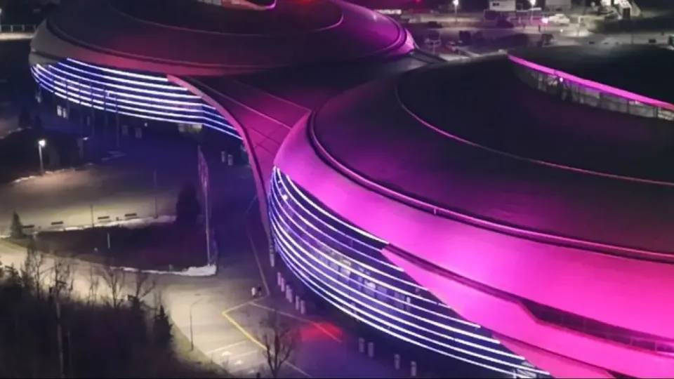Halyk Arena получила современную архитектурную подсветку