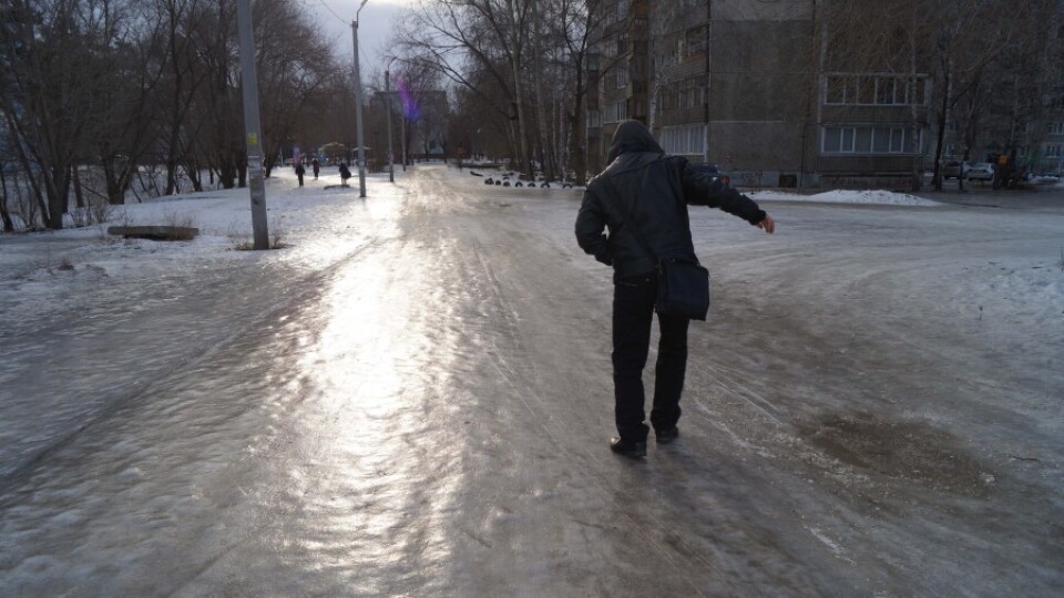 Штормовое предупреждение из-за метели объявили в девяти регионах Казахстана