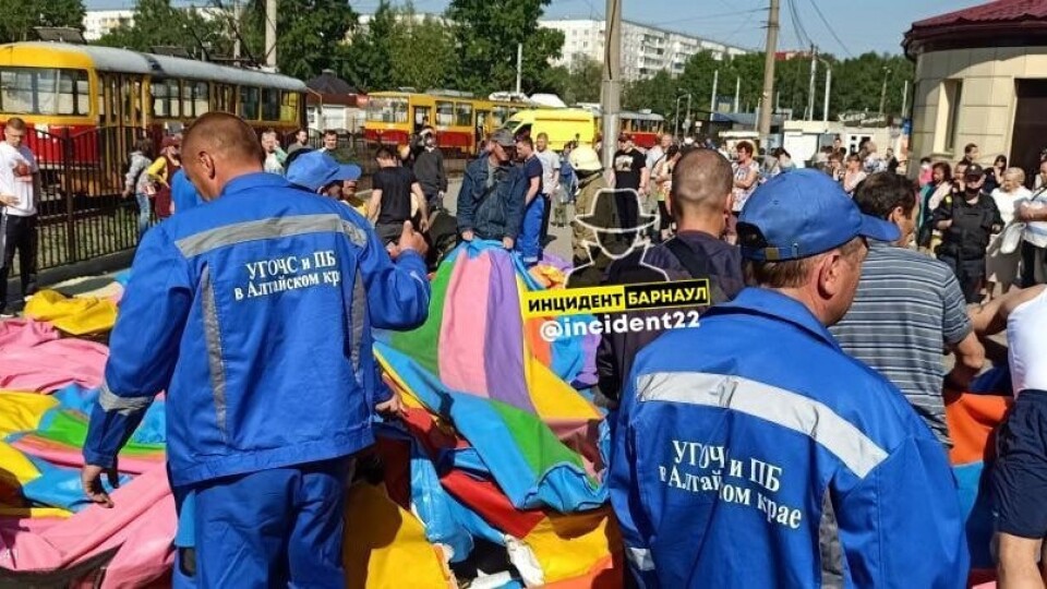 В Барнауле взорвался батут, на котором играли дети