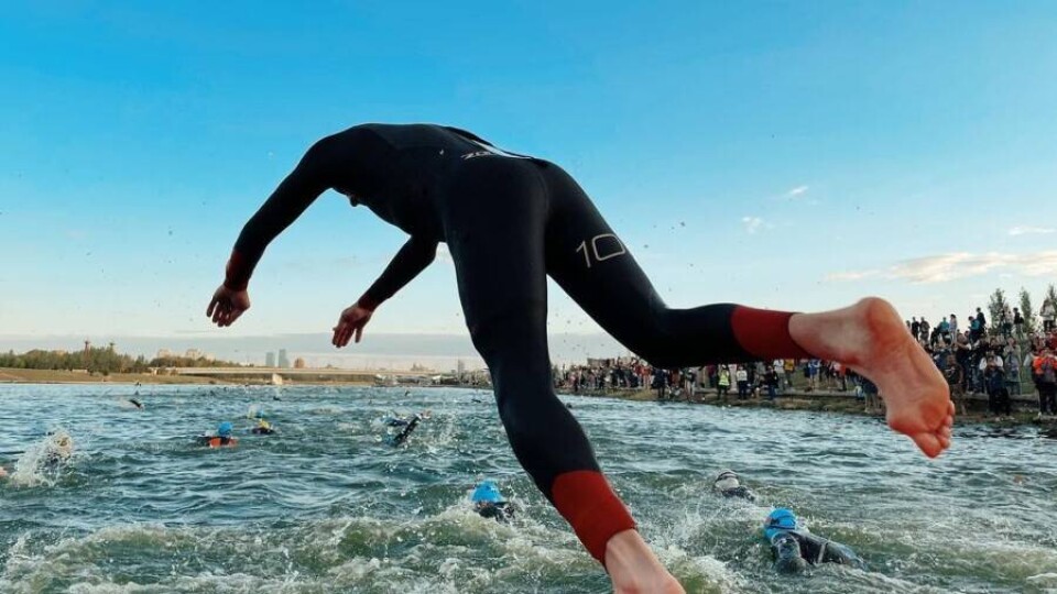 В Нур-Султане стартовали международные соревнования по триатлону Ironman 