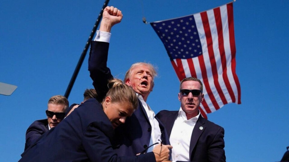 В Дональда Трампа стреляли во время выступления в Пенсильвании