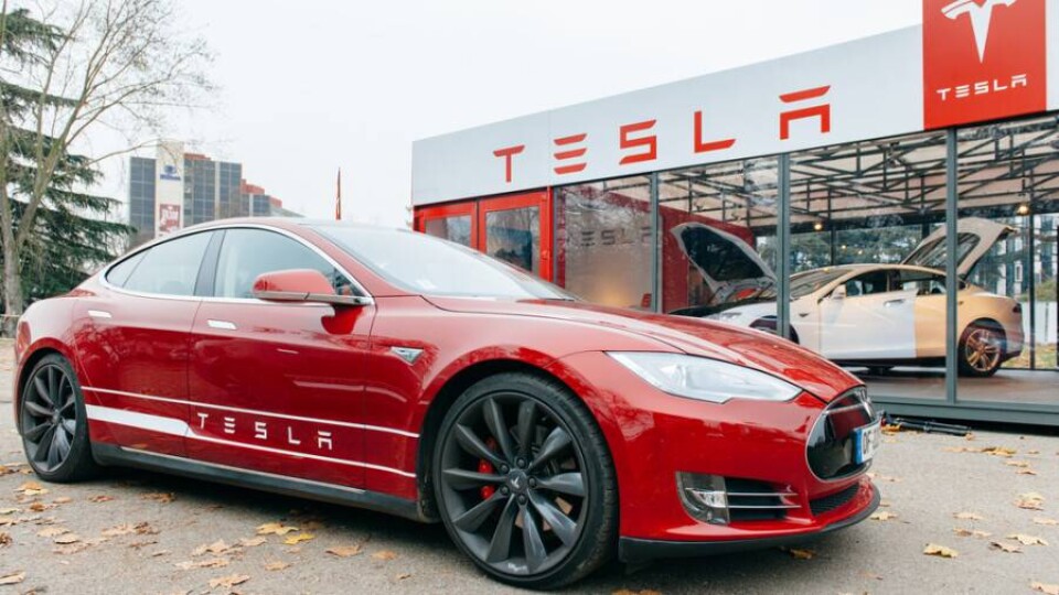 Tesla установила новый рекорд поставок