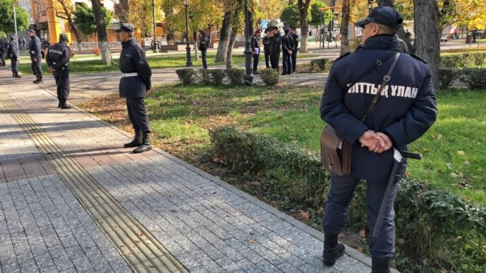 Мужчина стрелял в одном из дворов Лисаковска: погибла женщина, ранен полицейский