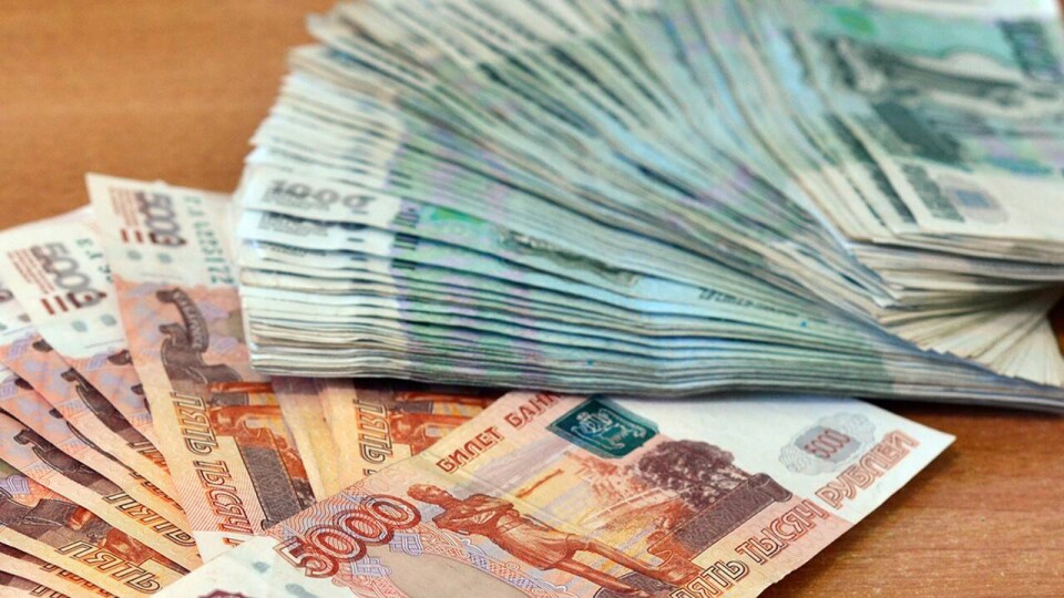 Сколько стоят доллар и рубль в обменниках Казахстана 2 июля