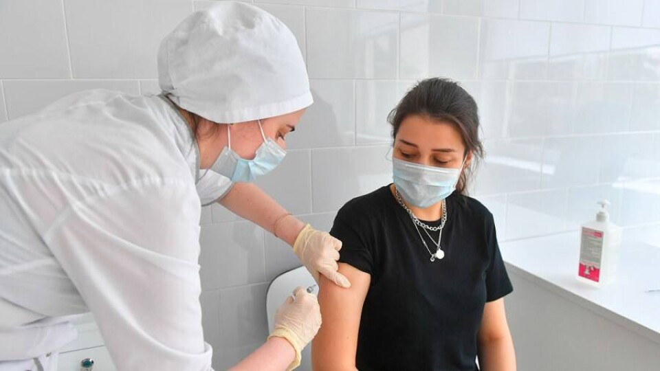В казахстанских школах составляют списки детей старше 12 лет для вакцинации от Covid-19