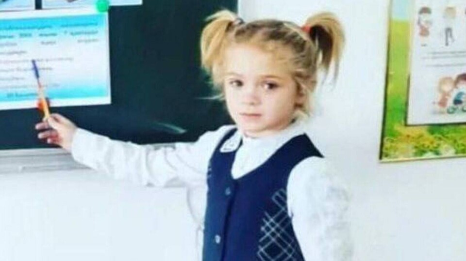 В Павлодарской области почти сутки ищут семилетнюю девочку