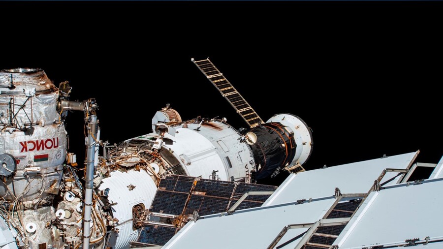 Российский корабль "Прогресс МС-14" установил рекорд по длительности полёта