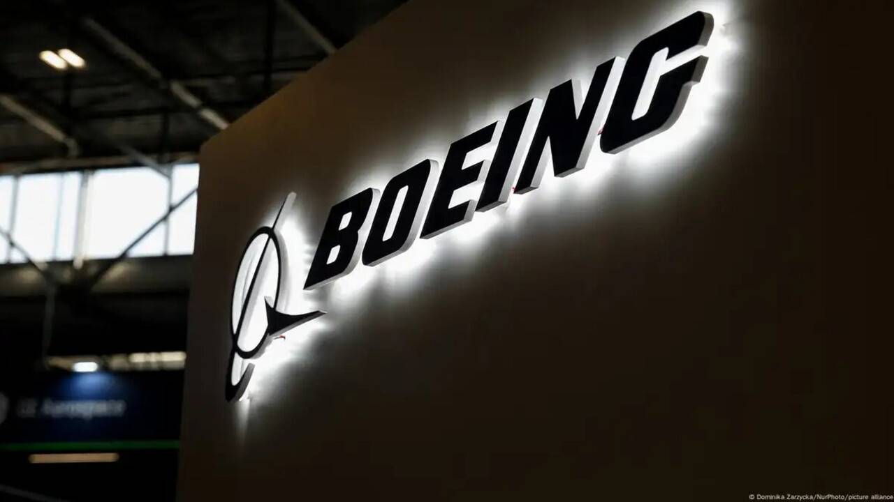 Boeing предлагает бастующим работникам рост зарплат на 35%