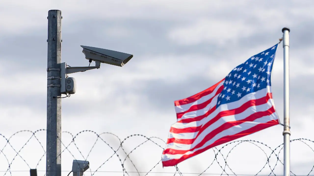 В США приостановили рассмотрение прошений об убежище