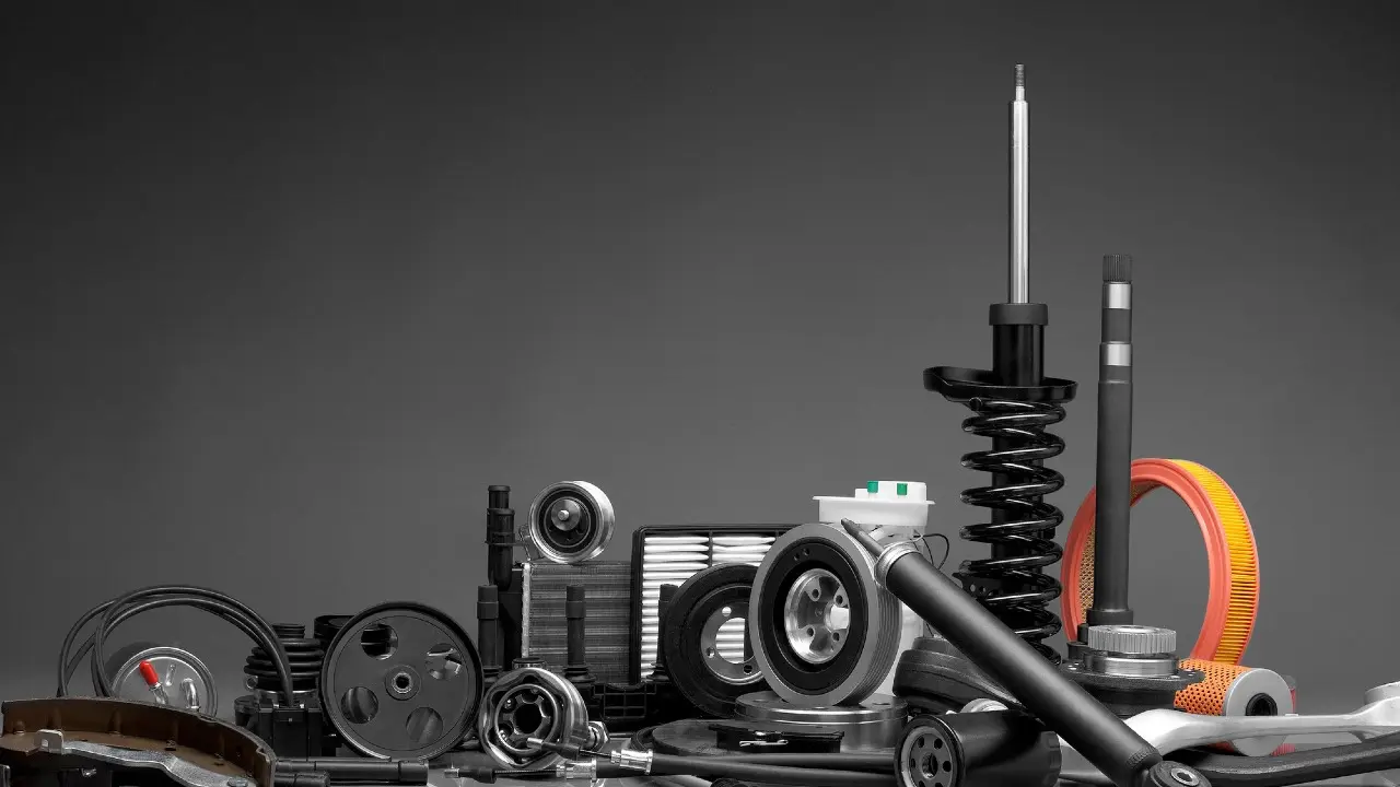 Максимум за десять лет: в Казахстан ввезли автозапчасти на рекордную сумму