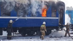 В Экибастузе при пожаре в депо сгорел пассажирский вагон
