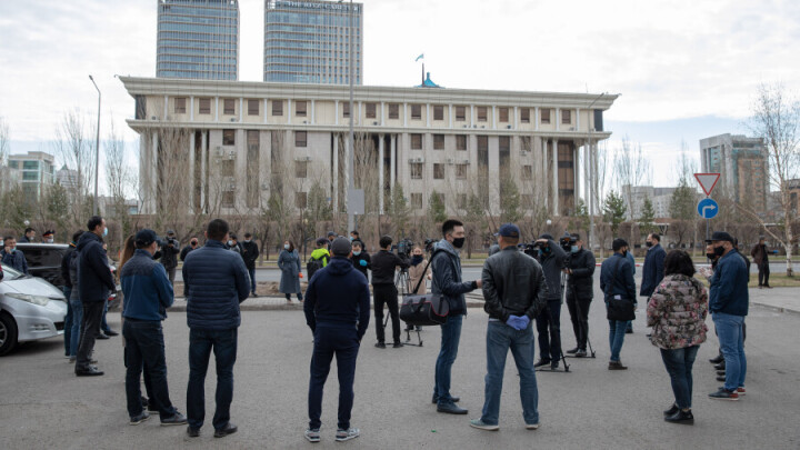 "Готовы выйти на митинги": чего требуют партнёры ТОО "Әскери құрылыс Астана" и при чём тут Минобороны?