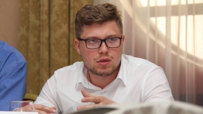 Главным редактором и директором газеты "Курсив" стал Сергей Домнин