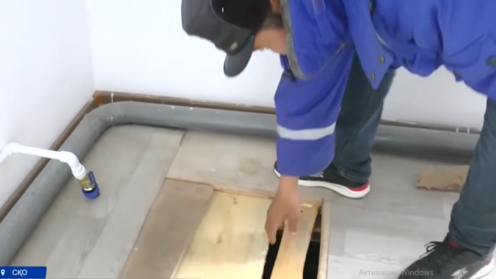 В СКО кандасы из Ирана жалуются на протекающие дома из гипсокартона и отсутствие работы