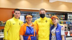 Футболист меняет профессию. Как Qazaq Oil и ФК "Кайрат" поздравили алматинцев с Наурызом