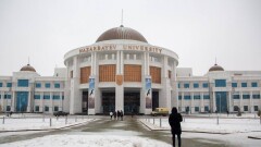 Руководство Назарбаев университета обратилось в МВД из-за слухов о связи ректора и его секретаря