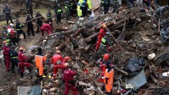 В Китае из-за оползня погибли 19 человек