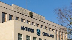 Трёх сотрудников Антикора, расследовавших хищения в сельском хозяйстве, уличили в получении взяток