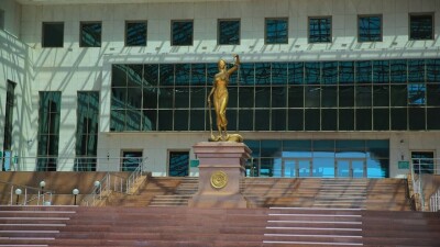 "Спит и не вникает в суть". Защита Гульмиры Сатыбалды заявила отвод судье