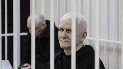 В Беларуси лауреата Нобелевской премии мира приговорили к 10 годам колонии